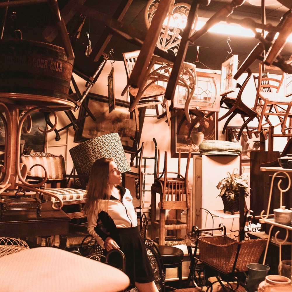 Meet your Posher, Vallery